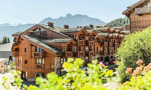 Wynajem na narty Résidence les Chalets du Forum - MH - Courchevel - Na zewnątrz latem