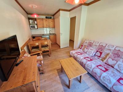 Vakantie in de bergen Appartement 2 kamers 4 personen (226) - Résidence les Chalets du Thabor - Valfréjus - Woonkamer