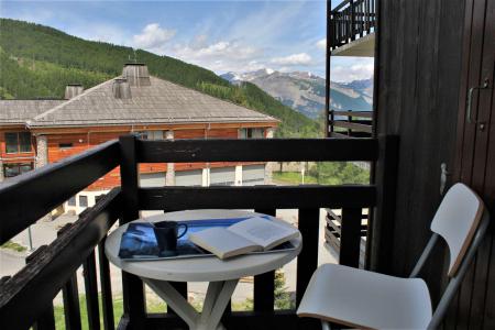 Vacaciones en montaña Apartamento cabina para 4 personas (311) - Résidence les Chamois - Risoul - Balcón