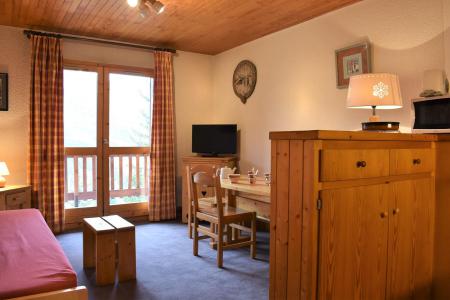 Urlaub in den Bergen 2-Zimmer-Appartment für 5 Personen (P19) - Résidence les Chandonnelles II - Méribel - Wohnzimmer