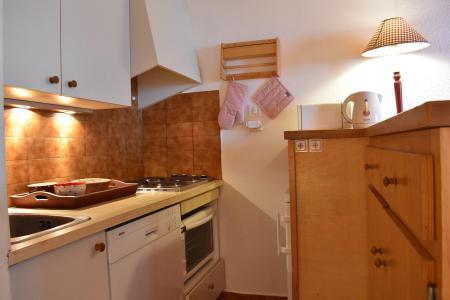 Vacances en montagne Appartement 2 pièces 4 personnes (P4) - Résidence les Chandonnelles II - Méribel - Kitchenette