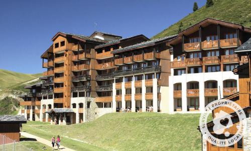 Holiday in mountain resort Résidence les Constellations - MH - La Plagne - Summer outside