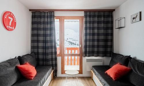 Rent in ski resort 2 room apartment 5 people (Sélection 28m²-4) - Résidence les Constellations - MH - La Plagne - Living room