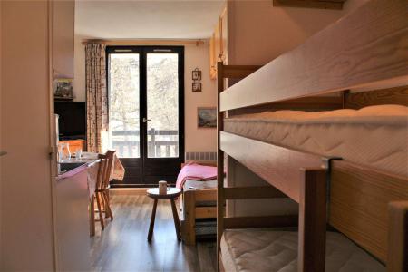 Vacanze in montagna Appartamento 2 stanze per 4 persone (RSL340-511) - Résidence les Crêtes - Risoul - Angolo notte