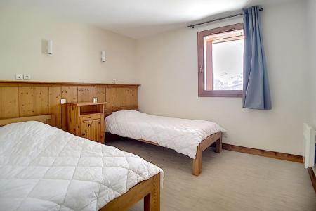 Urlaub in den Bergen 6-Zimmer-Appartment für 12 Personen (27) - Résidence les Cristaux - Les Menuires - Schlafzimmer