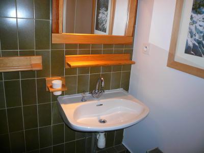 Wakacje w górach Apartament 2 pokojowy z antresolą 7 osób (51) - Résidence les Cristaux du Haut - Combloux - Umywalką