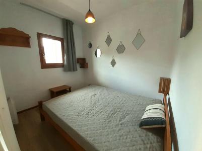 Holiday in mountain resort 1 room apartment sleeping corner 5 people (119) - Résidence les Drus - La Plagne - Bedroom