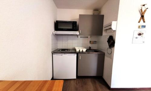 Аренда на лыжном курорте Апартаменты 1 комнат 4 чел. (23m²) - Résidence Les Ecrins - Puy-Saint-Vincent - летом под открытым небом