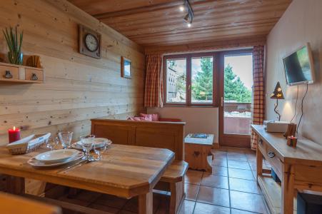 Holiday in mountain resort 3 room apartment 4 people - Résidence les Edelweiss - Champagny-en-Vanoise - Living room