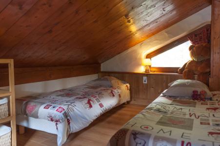 Holiday in mountain resort 3 room chalet 8 people - Résidence les Edelweiss - Champagny-en-Vanoise - Twin beds