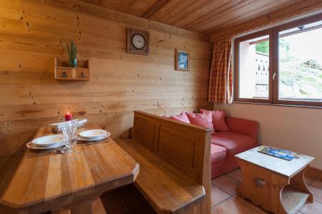 Urlaub in den Bergen 3-Zimmer-Appartment für 4 Personen - Résidence les Edelweiss - Champagny-en-Vanoise - Tisch