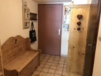 Vacances en montagne Studio mezzanine 4 personnes (899(appart en piteux état)) - Résidence les Edelweiss - Combloux - Couloir