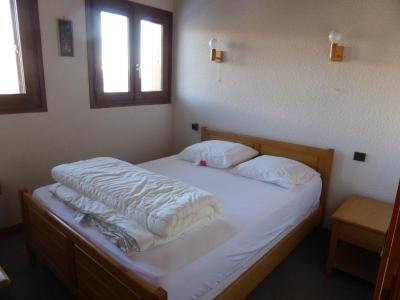 Urlaub in den Bergen 3-Zimmer-Appartment für 6 Personen (7) - Résidence Les  Elwoudis - Combloux - Schlafzimmer