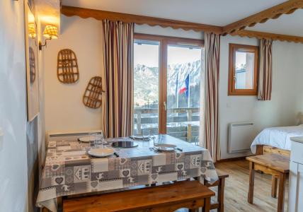 Vacaciones en montaña Apartamento 2 piezas para 6 personas (1105) - Résidence les Erines - Les Orres - Estancia