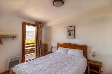 Vacaciones en montaña Apartamento dúplex 4 piezas 10 personas (1204) - Résidence les Erines - Les Orres - Habitación