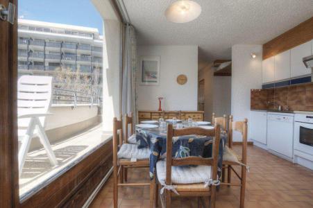 Urlaub in den Bergen 2-Zimmer-Appartment für 6 Personen (0211) - Résidence les Eterlous - Serre Chevalier - Wohnzimmer