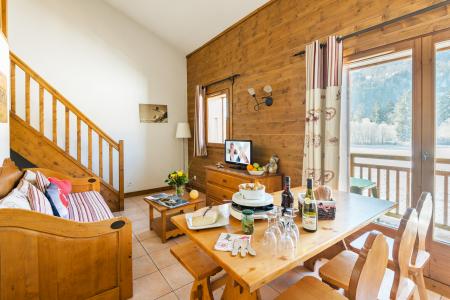 Vacanze in montagna Résidence les Fermes de Samoëns - Samoëns - Tavolo