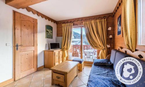 Аренда на лыжном курорте Апартаменты 3 комнат 6 чел. (Sélection 40m²-2) - Résidence les Fermes du Soleil - Maeva Home - Les Carroz - летом под открытым небом