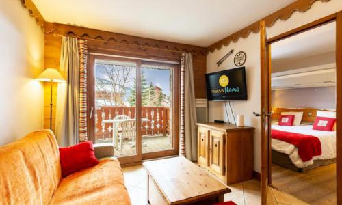 Rent in ski resort 3 room apartment 6 people (Sélection 43m²) - Résidence les Fermes du Soleil - Maeva Home - Les Carroz - Summer outside