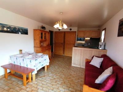 Urlaub in den Bergen 3-Zimmer-Appartment für 6 Personen (02) - Résidence les Flocons - Le Grand Bornand - Wohnzimmer