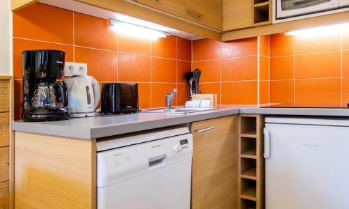 Vacances en montagne Studio 4 personnes (23m²) - Résidence Les Gémeaux MH - La Plagne - Coin cuisine