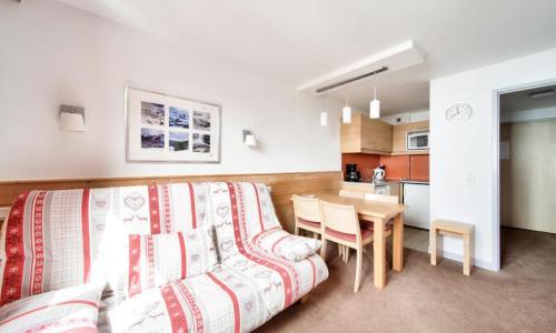 Vacances en montagne Studio 4 personnes (Confort 22m²) - Résidence les Gémeaux -MH - La Plagne - Extérieur été