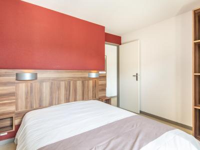 Holiday in mountain resort 2 room apartment cabin 4-6 people - Résidence les Gentianes - Gresse en Vercors - Bedroom