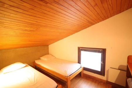 Vacaciones en montaña Apartamento dúplex 5 piezas 10 personas (633) - Résidence les Gentianes - Auris en Oisans - Habitación