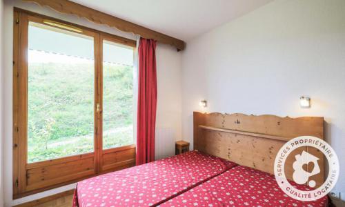 Rent in ski resort 3 room apartment 6 people (Confort 45m²) - Résidence les Gentianes - Maeva Home - Puy-Saint-Vincent - Summer outside