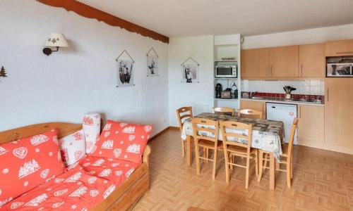 Vacances en montagne Appartement 3 pièces 6 personnes (Confort 44m²-2) - Résidence les Gentianes - MH - Puy-Saint-Vincent - Extérieur été