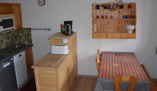 Urlaub in den Bergen 3-Zimmer-Appartment für 4 Personen (C4) - Résidence les Glaciers - Pralognan-la-Vanoise - Wohnzimmer