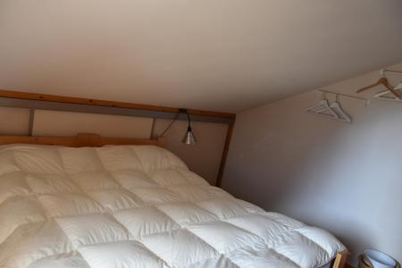 Holiday in mountain resort 4 room apartment 6 people (B10) - Résidence les Glaciers - Pralognan-la-Vanoise - Bedroom