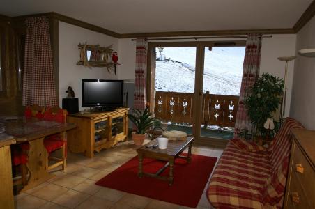 Holiday in mountain resort 2-3 room apartment 4-6 people - Résidence les Granges des 7 Laux - Les 7 Laux - Living room