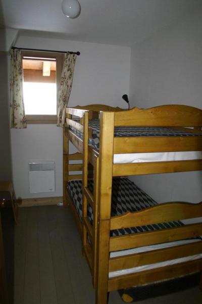 Holiday in mountain resort 3 room apartment cabin 6-8 people - Résidence les Granges des 7 Laux - Les 7 Laux - Bunk beds