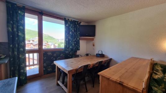 Urlaub in den Bergen 3-Zimmer-Appartment für 6 Personen (238) - Résidence les Hameaux I - La Plagne - Wohnzimmer