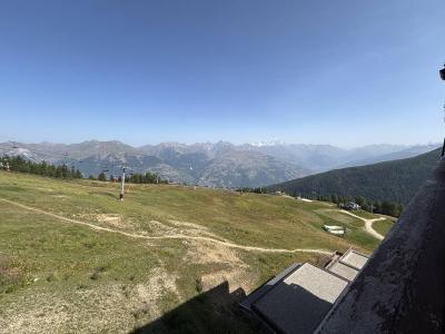 Vacanze in montagna Appartamento 3 stanze per 6 persone (A22) - Résidence les Hauts Bois - La Plagne - Esteriore estate