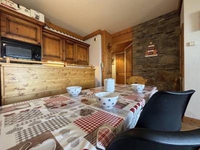 Vacanze in montagna Appartamento 3 stanze per 6 persone (A22) - Résidence les Hauts Bois - La Plagne - Angolo pranzo
