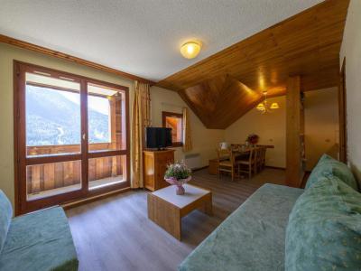 Holiday in mountain resort Résidence les Hauts de la Drayre - Vaujany - Living room