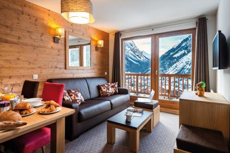 Holiday in mountain resort Résidence les Hauts de la Vanoise - Pralognan-la-Vanoise - Living room