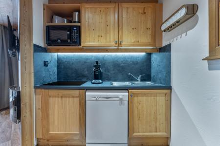 Holiday in mountain resort 2 room apartment sleeping corner 6 people (MBC511) - Résidence les Hauts de Préclaux I - Les Orres - Kitchen