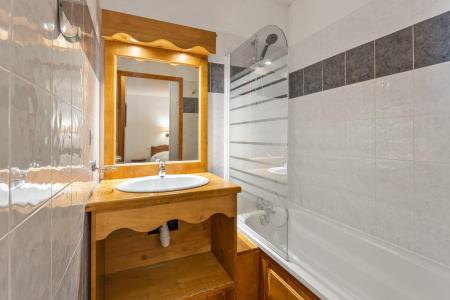 Vacaciones en montaña Apartamento 2 piezas cabina para 6 personas (MZ1106) - Résidence les Hauts de Préclaux I - Les Orres - Cuarto de baño