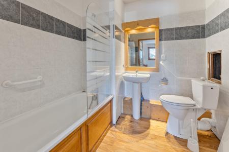 Vacaciones en montaña Apartamento 2 piezas cabina para 6 personas (MZ2113) - Résidence les Hauts de Préclaux I - Les Orres - Cuarto de baño