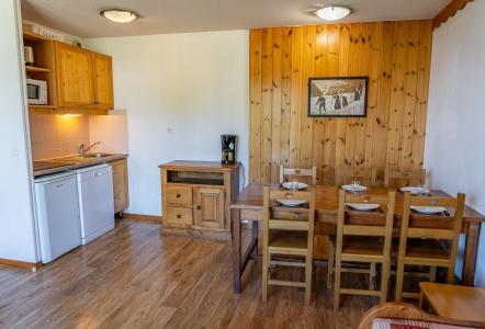 Vacaciones en montaña Apartamento 3 piezas para 8 personas (MBC301) - Résidence les Hauts de Préclaux I - Les Orres - Estancia