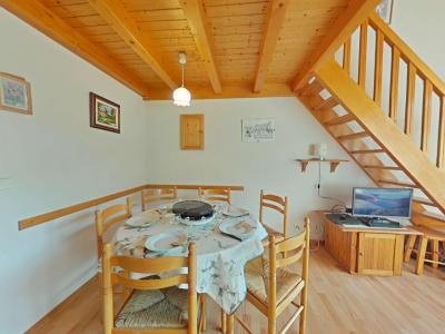 Holiday in mountain resort Studio mezzanine 6 people (012) - Résidence les Loges - Le Grand Bornand