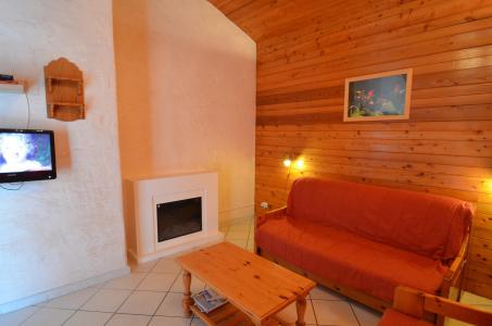 Holiday in mountain resort 4 room apartment 6 people (2) - Résidence les Lupins - Saint Martin de Belleville - Living room