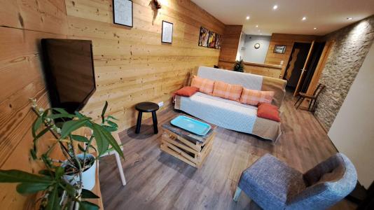 Holiday in mountain resort 3 room apartment sleeping corner 6 people (C2) - Résidence les Mélèzes - Pra Loup - Living room