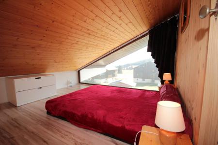 Vacances en montagne Appartement 2 pièces 5 personnes (124) - Résidence les Mélèzes A - Les Saisies - Cabine mansardée