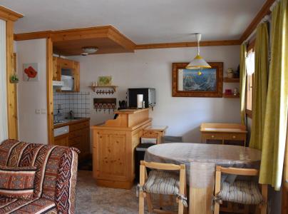 Vacaciones en montaña Apartamento 2 piezas cabina para 4 personas (11) - Résidence les Mélèzes - Pralognan-la-Vanoise - Estancia