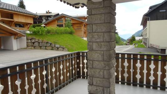 Vacaciones en montaña Apartamento 3 piezas para 7 personas (133) - Résidence les Mélèzes - Les Gets - Terraza