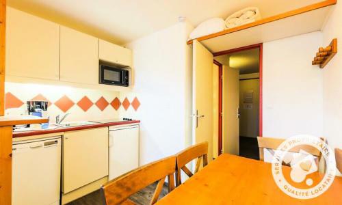 Vakantie in de bergen Studio 5 personen (Sélection 22m²-5) - Résidence les Mélèzes - MH - Alpe d'Huez - Buiten zomer